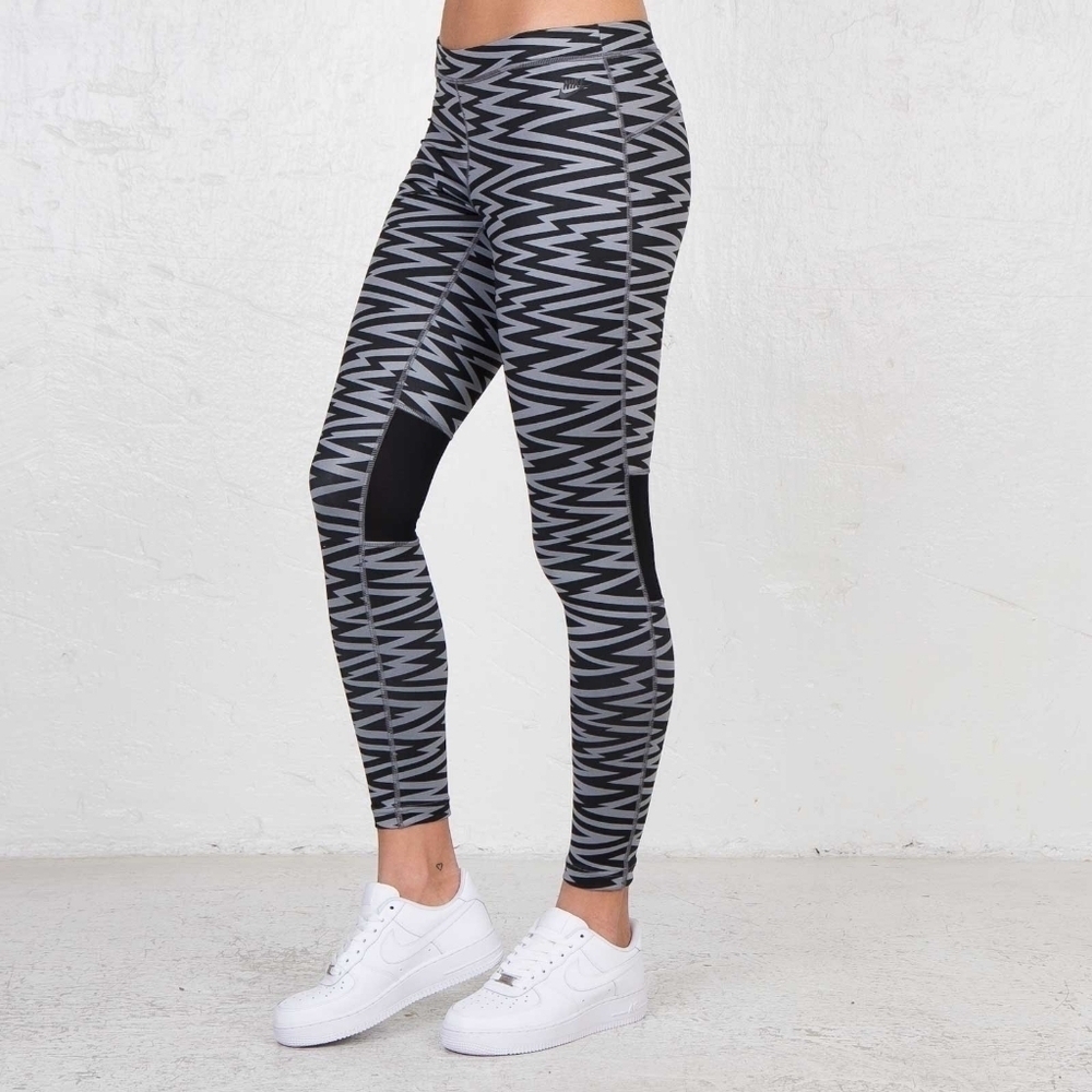 Nike Women's All Over Print Striped Zig Zag Leggings Mesh Panel Black M